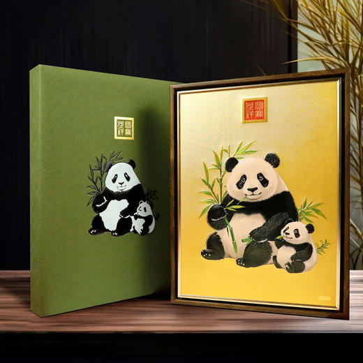 《国宝呈样》熊猫系列金丝绣摆件 大师创作设计 商品图1