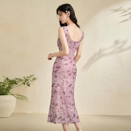 西遇背心连衣裙新款法式复古度假风方领碎花收腰无袖长裙P1341264 商品图2