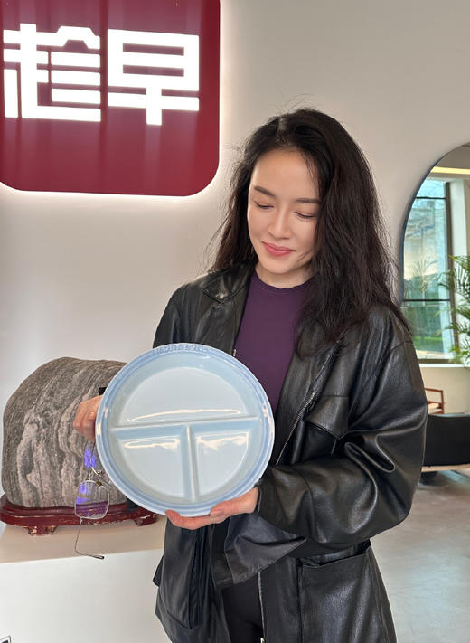 【亲妈精选】趁早食堂同款211减脂餐盘家用陶瓷餐具大人儿童早餐盘分格盘 商品图0