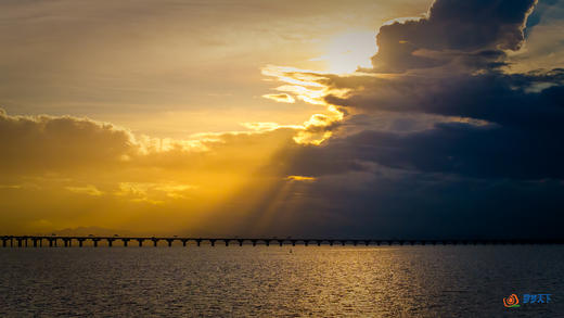 航拍双景：深中通道架起湾区脉搏，南沙体育馆跃动城市活力 2天 商品图3