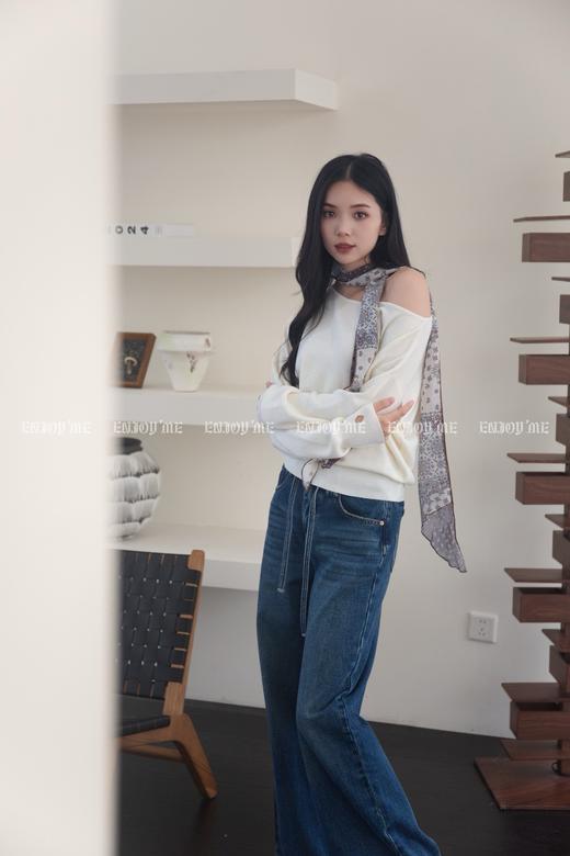 【门店同款】ENJOY秋季“城市与旷野”丝巾斜肩针织 164494191 商品图2