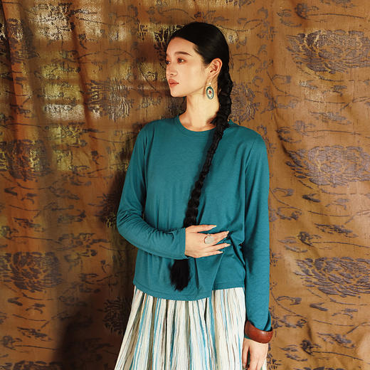 绽放女装511朵/【大山的褶皱】日本进口高支棉圆领长袖T恤打底衫 商品图0