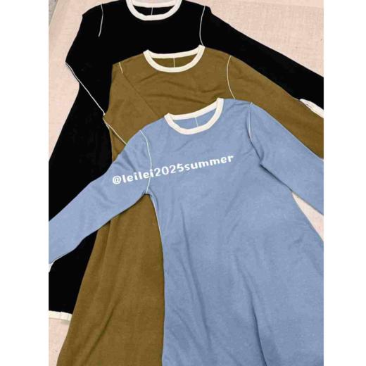 晶咕 简约圆领撞色显瘦宽松长袖针织连衣裙 商品图0