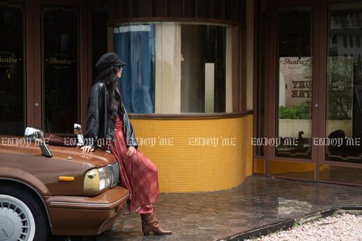 【门店同款】ENJOY秋季“光阴序语”不规则格纹吊带裙 164545015 商品图5