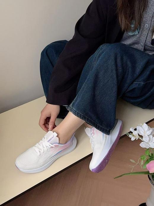 李宁代工厂休闲软底减震女士运动鞋不挑年龄 商品图13