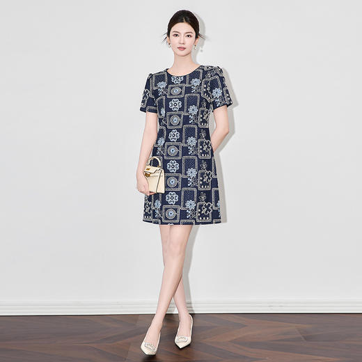 「高货wl」全新升级【铂金会员330/天猫439/差价109】(94435)洛诗琳法式重工亮片刺绣连衣裙2025夏季修身时尚牛仔裙女 商品图0