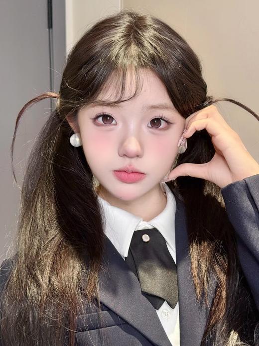 Yeelens旗下 半年抛· H11奈良小鹿园&H12浅草寺甜妹&H13凌晨富士山&H14发光金鱼&H15闪光贝壳 14.5mm白狮参考着色大直径  2片 商品图2