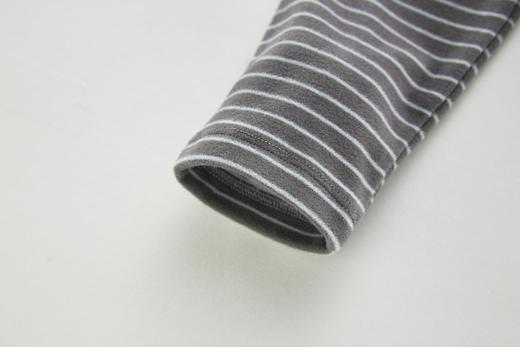 拉比童衣-3自然半高领i5上衣深灰LYDC10030194 商品图7