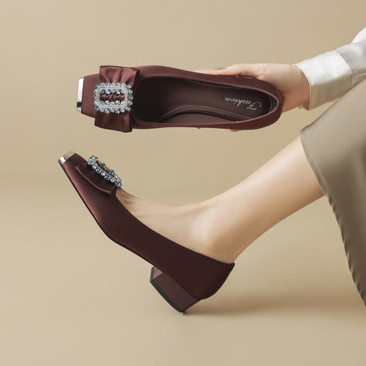 【预售5天】巨好穿法式单鞋女春秋新款蝴蝶结水钻方头中跟粗跟低跟时尚YS&0303 商品图2