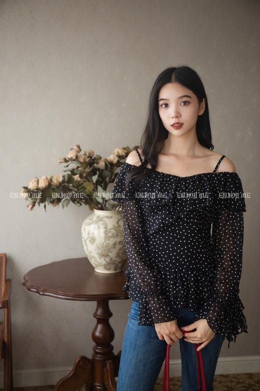 【门店同款】ENJOY秋季“谧色花颂”一字肩波点上衣 164344125 商品图2