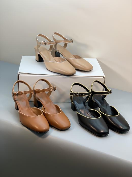 点此购买 爱马仕夏季女士kelly扣玛丽珍高跟包头凉鞋 dx 325838 商品图0