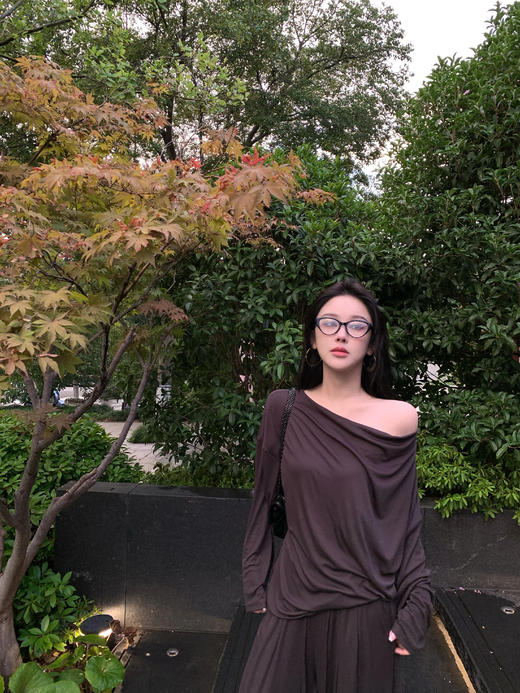 Read Nameless /炭灰色冰凉爽丝套装 商品图12