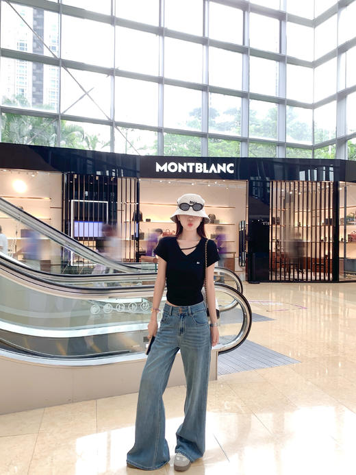 <曾小咸推荐>韩系V领短款刺绣上衣 日常109.99 立减50 秒杀59.99！ 商品图8