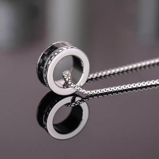 施华洛世奇男士转运珠项链 商品图8