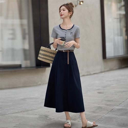 FY2587时尚休闲套装女2025夏季新款超火一整套条纹T恤休闲半身裙两件套 商品图0