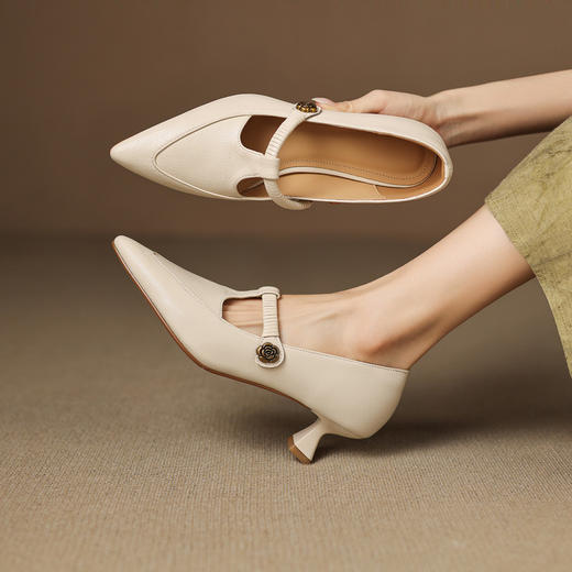 【预售5天】法式复古低跟单鞋气质浅口舒适山茶花丁字扣带玛丽珍鞋女JLY&18-750 商品图2