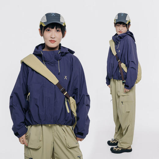 【品牌特惠】ACMEITEM爱棵米-女士连帽外套GAG2210462E 商品图1