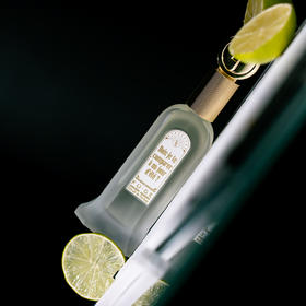 馥阁 我可否将你比作一个夏日 FUGE Dois - je te comparer à un jour d'été? 分装