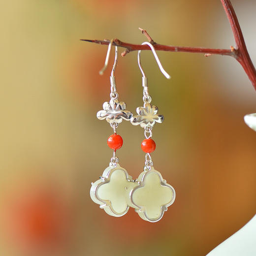 【预售3天】国风精工珐琅彩s925银镶嵌和田玉四叶草珐琅耳坠QL99 商品图3