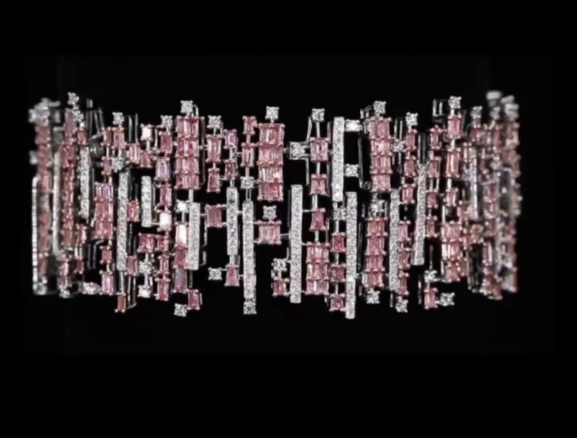 “节奏”天然粉钻手链