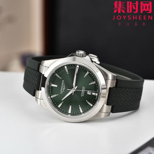 优雅焕新 浪琴新款康卡斯系列 康卡斯悦动 男士腕表
搭载进口西铁城 商品图4