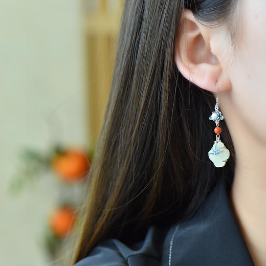 【预售3天】国风精工珐琅彩s925银镶嵌和田玉四叶草珐琅耳坠QL99 商品图4