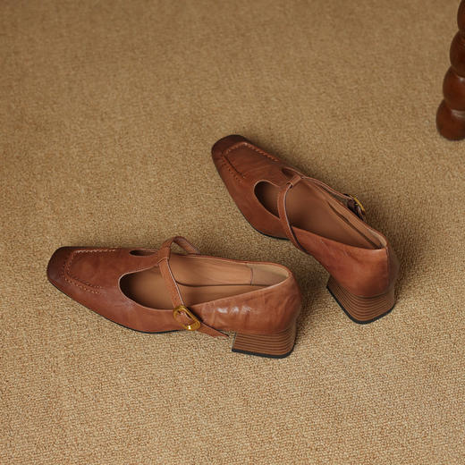 复古单鞋！2025春季新款女鞋粗跟低跟时装鞋扣带浅口低帮鞋四季鞋！ 商品图6