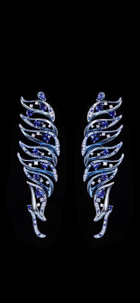 「眼盛星河」钛金蓝宝石钻石耳环