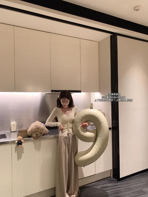 金蘑菇菇 我的秋冬统治区 公主请买西裤 / 松弛时髦翻边西裤 商品图8