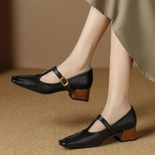 复古单鞋！2025春季新款女鞋粗跟低跟时装鞋扣带浅口低帮鞋四季鞋！ 商品图2