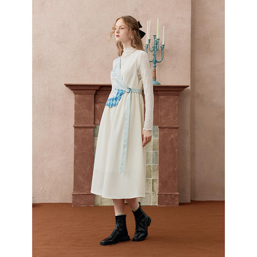 两三事茶兔女爵2025秋新款温柔风印花布拼接系带无袖背心裙连衣裙 商品图2