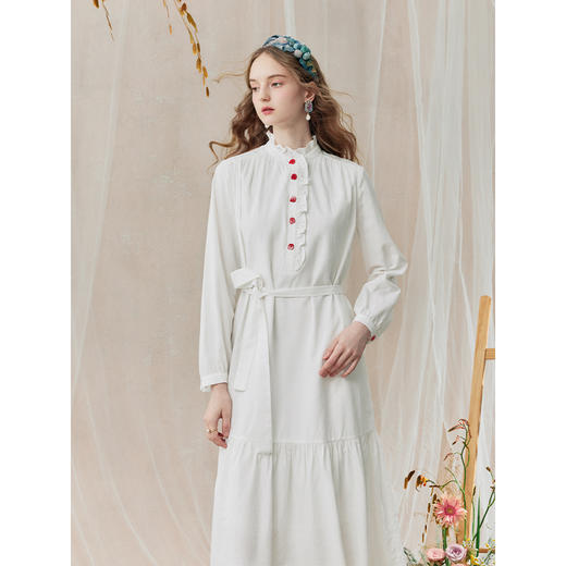 两三事 墨折天光 2025秋季新款复古木耳边拼接撞色纽扣绑带连衣裙 商品图2