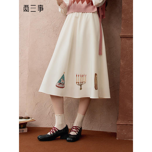 两三事 白日童谣 2025秋季新款甜美童趣印花a字半身裙长裙 商品图0