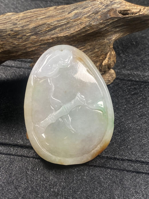 【FC0096】翡翠火麒麟挂件  色泽娇艳  俏色巧雕 栩栩如生 寓意福瑞安康 商品图3