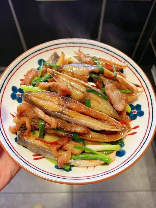 &  特级金鲳鱼干，咸香入味 下饭十足，肉质紧食鲜香 商品图0