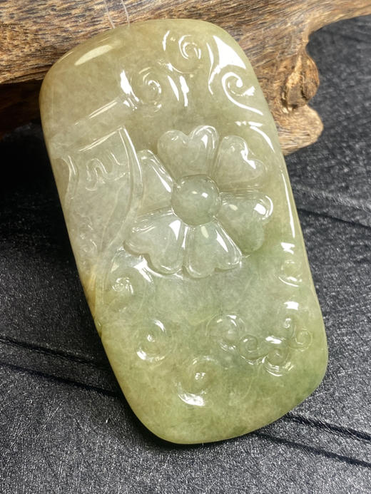 【FC0092】翡翠黄财神挂件  庄厚大气  色泽亮丽 雕工精湛 商品图3