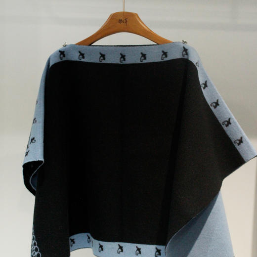 抵羊粗纺羊毛套头披肩 商品图2