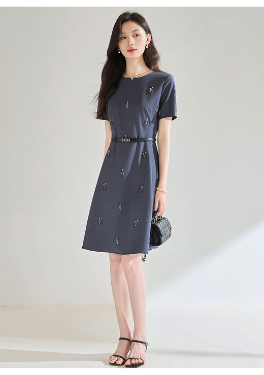 LP钉珠高级感灰色重工刺绣收腰显瘦气质短袖连衣裙 商品图7