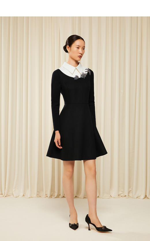 2楼歌中歌连衣裙吊牌价8990 商品图2