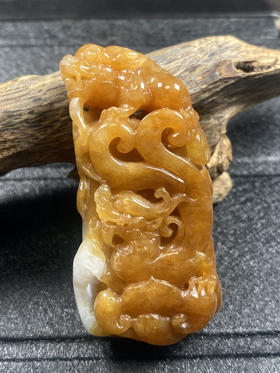 【FC0095】翡翠黄翡望子成龙挂件  色泽娇艳  庄厚大气  雕工精美