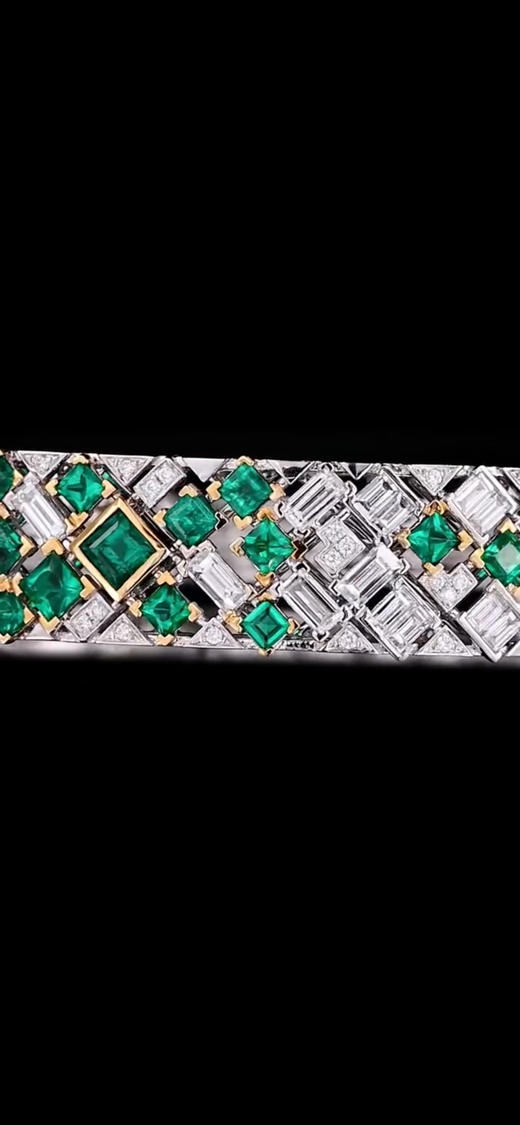 “镜中影”祖母绿钻石手镯 商品图2