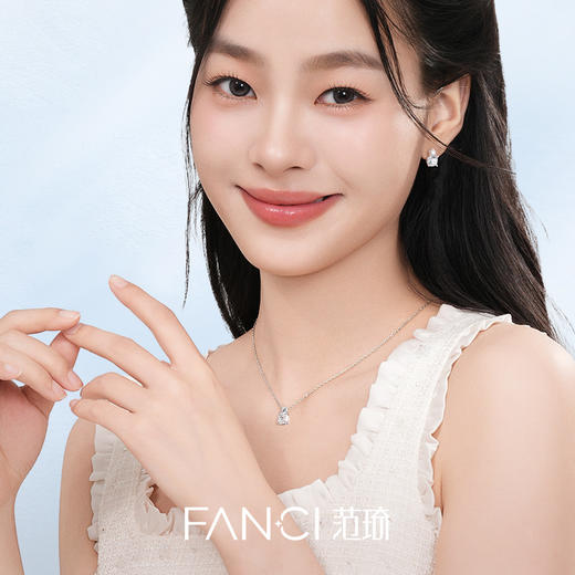 Fanci范琦 人鱼泪珠镶嵌吊坠时尚简约锁骨链925银项链女款 商品图3