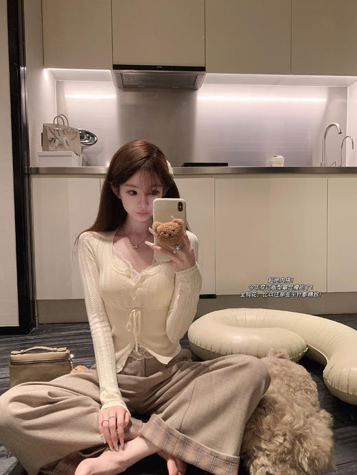 金蘑菇菇 松弛且快乐 怎么穿都有好身材耶/ 钩花毛衣 商品图4