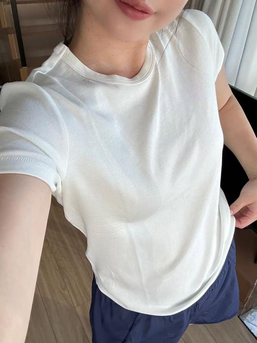 爆款回归！！简约万能打底衫， 基础圆领羊绒肤感row短袖T恤！不退可换～ 商品图0