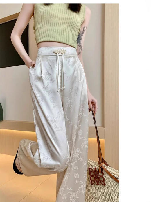 新中式国风盘扣阔腿裤女夏季2025新款高级感高腰显瘦垂感直筒裤子 商品图3