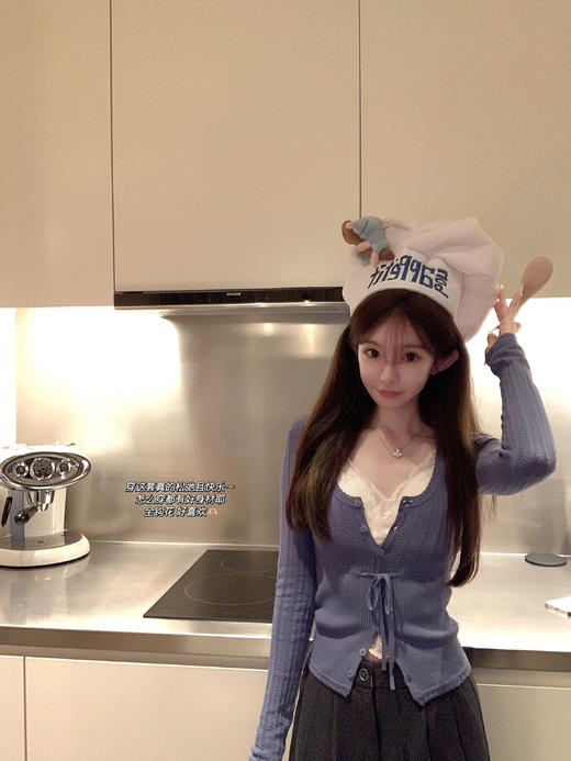 金蘑菇菇 松弛且快乐 怎么穿都有好身材耶/ 钩花毛衣 商品图0