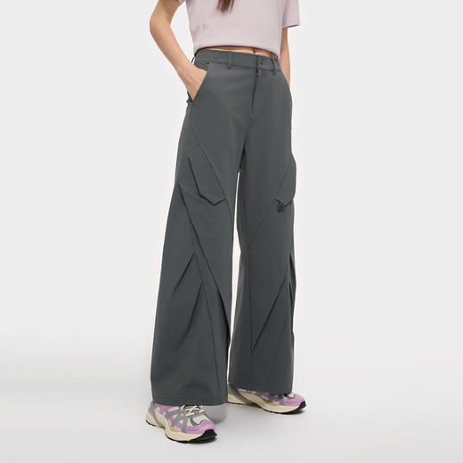 【云粉节】【新品】6楼FILA FUSION斐乐潮赵露思同款女子潮流宽松梭织裤 吊牌价 880 商品图2