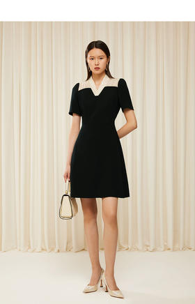 2楼歌中歌连衣裙吊牌价4390