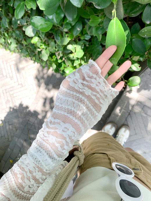 <曾小咸推荐>现货秒杀！卖完不补 ！微信打折价！甜辣妹蝴蝶结小背心带胸垫 日常99.99 立减50 秒杀49.99！ 商品图9