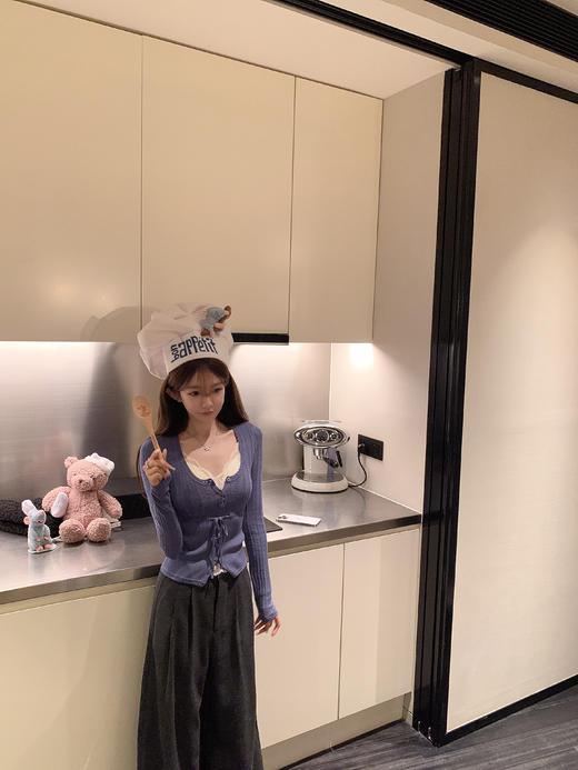 金蘑菇菇 松弛且快乐 怎么穿都有好身材耶/ 钩花毛衣 商品图1